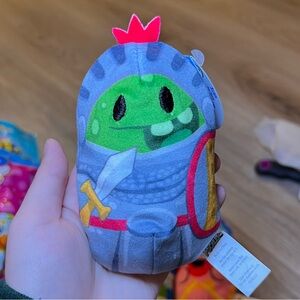 Cats vs Pickles CVP Sir Brunor 4” Bean Plush from Fuschia Wave